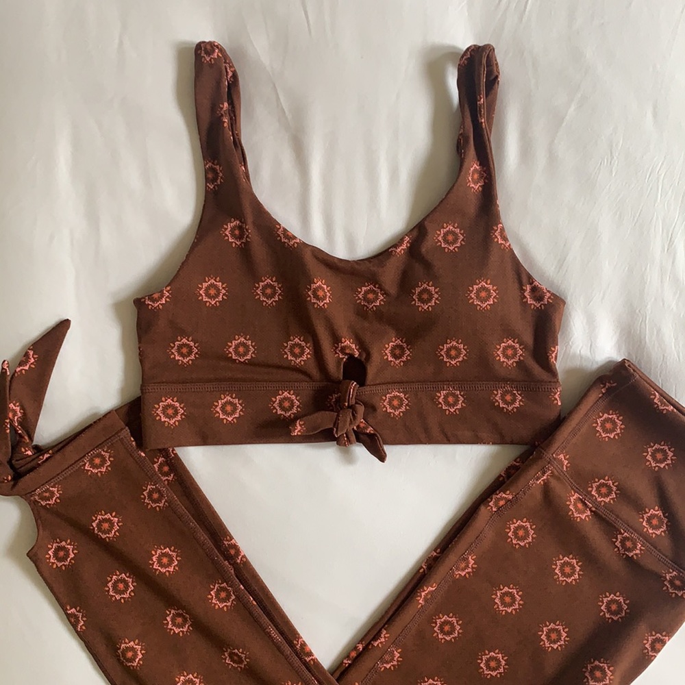 Yoga Set 🧘🏽‍♀️🧘🏿🧘🏼‍♀️🧘🏿‍♀️🧘🏽🧘🏻‍♀️🧘🏼